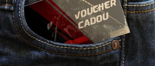 Idei de Cadouri pentru Motocicliști: Cardurile Cadou și Alte Opțiuni Universale