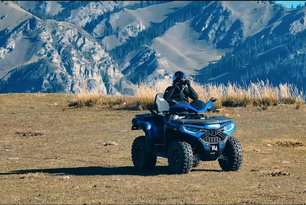 Video ATV LONCIN XWOLF 700L, 686cc, 47,6 CP, 35kW, 2WD/4WD, T3b · Negru 