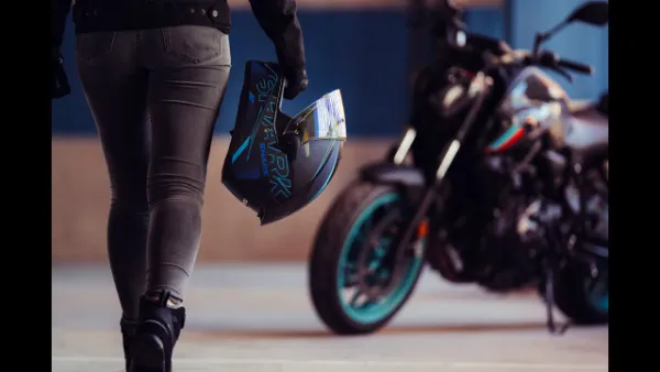 Video Vizieră SHARK SKWAL / D-SKWAL · Clear 