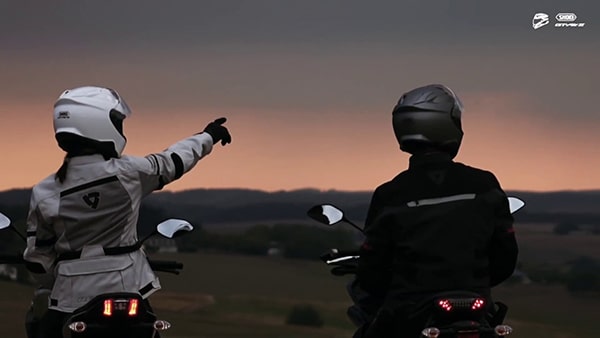 Video Cască Moto Integrală SHOEI GT-AIR II UBIQUITY TC-9 · Negru Mat / Gri 